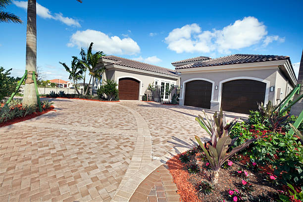 Best Brick Driveway Pavers  in Linn, MO