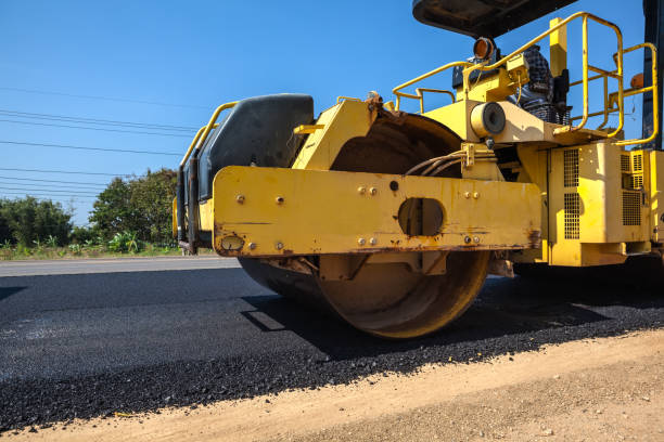 Best Concrete Paver Driveway  in Linn, MO